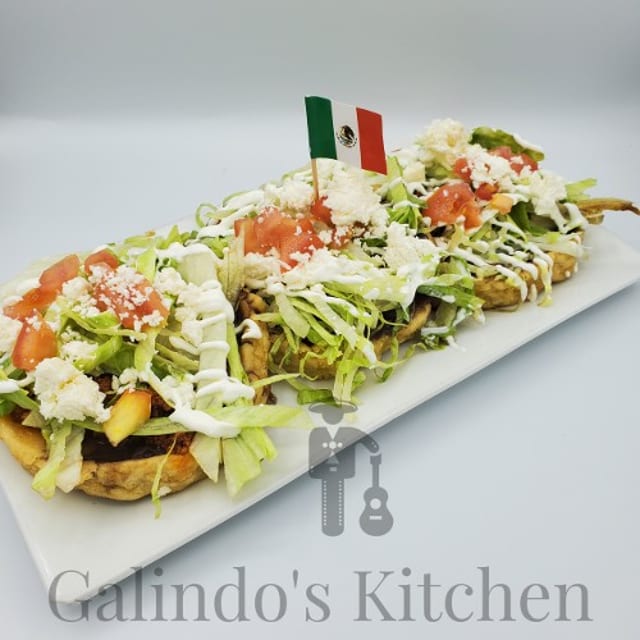 Sopes (3).